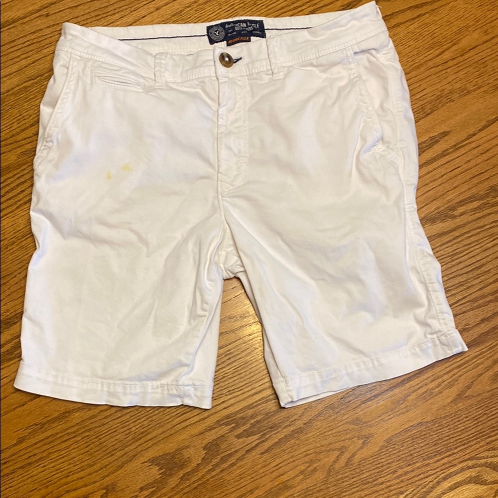 American Eagle Outfitters White Flat Front Shorts